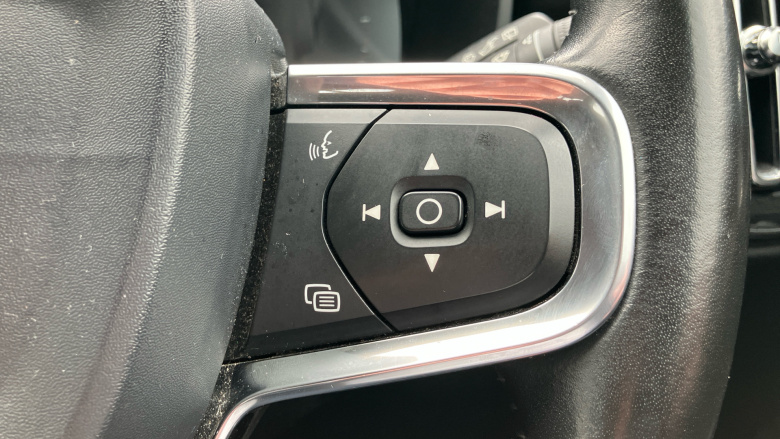 Volvo Xc40 2.0 D4 [190] Inscription 5dr AWD Geartronic Diesel Estate